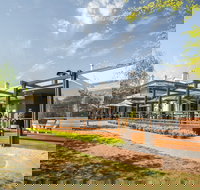 5 Rooms at the Stirling Hotel - C Tourism