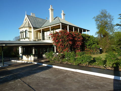 Airlie House Motor Inn - C Tourism 0
