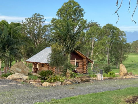 Amarina Farm Stay And Gardens - C Tourism 1
