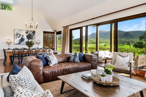 Arenridge - Broke Hunter Valley - C Tourism 0