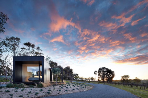 Cadole Avalon - C Tourism 0