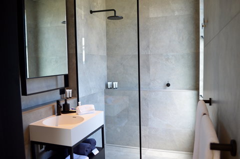 Cadole Avalon - C Tourism 2