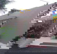 Chinchilla Motel - C Tourism