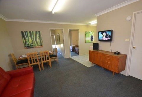 Parkview Motor Inn - C Tourism 1