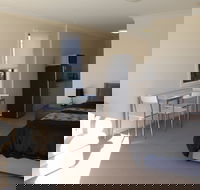 Poley Cow Studio - C Tourism