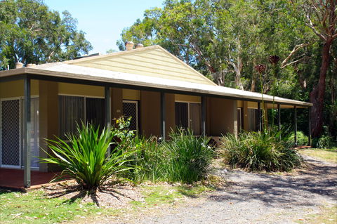 Port Stephens Treescape Camping And Accommodation - C Tourism 2