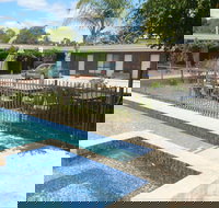 Sportsman Inn Motel - C Tourism