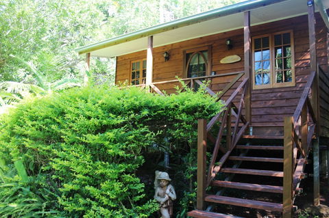 Sunshine Valley Cottages - C Tourism 0