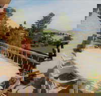 Twin Seasons 4 - C Tourism