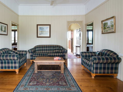 Vineyard Cottage - C Tourism 1