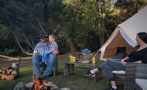 Zeehan Bush Camp - C Tourism 0