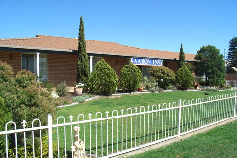 Aaron Inn Motel - C Tourism 0