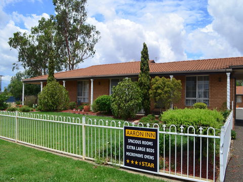 Aaron Inn Motel - C Tourism 1