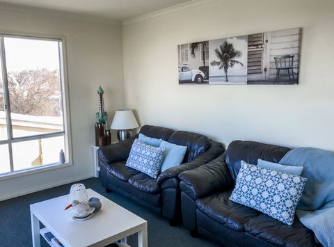 Alton Seas - C Tourism 0