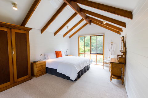 Braeside Mount Macedon Country Retreat - C Tourism 1