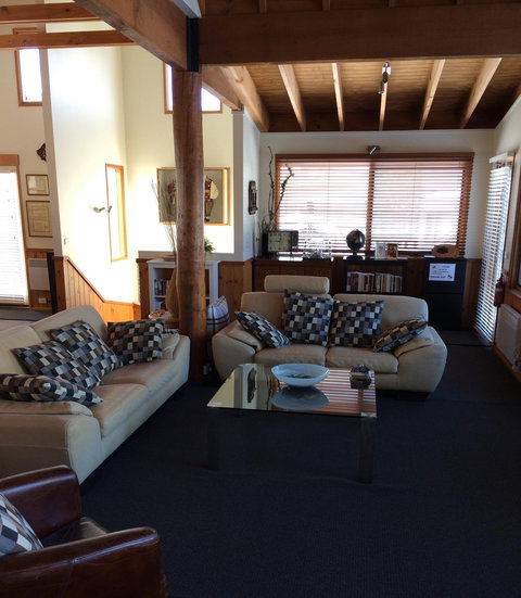 Cloud 9 Alpine Lodge - C Tourism 0