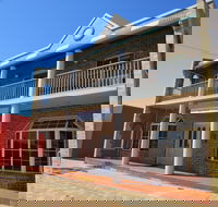 Downtown Apartment on Chandos - C Tourism