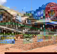Endeavour Court Motor Inn - C Tourism