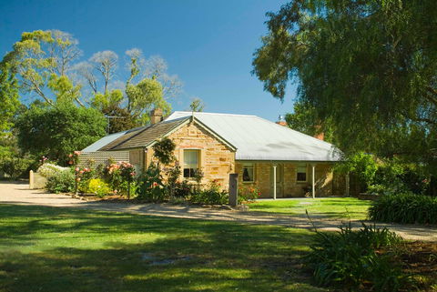 Evelyn Homestead - C Tourism 0