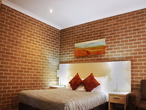 Imperial Motel - C Tourism 1