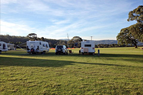 Merimbula Lake Holiday Park - C Tourism 0
