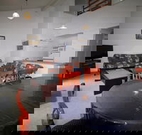 Razorback 1 in the Heart of Jindabyne - C Tourism