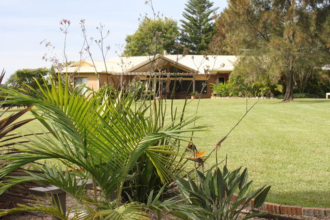 Yarrahapinni Homestead - C Tourism 0