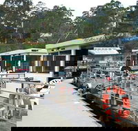 Clyde River Houseboats - C Tourism