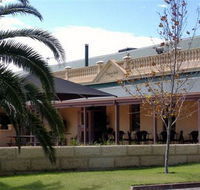 Dongara Hotel Motel - C Tourism