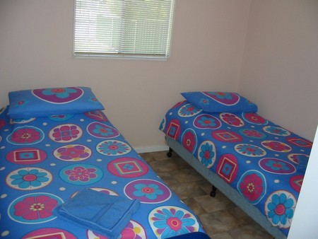 JJ's Holiday Cottages - Mitchell Street - C Tourism 0