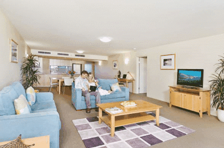 Riverside Holiday Apartments - C Tourism 1