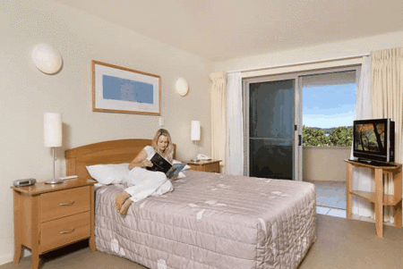 Riverside Holiday Apartments - C Tourism 3