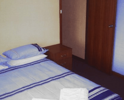 Emu Beach Chalets - C Tourism 3