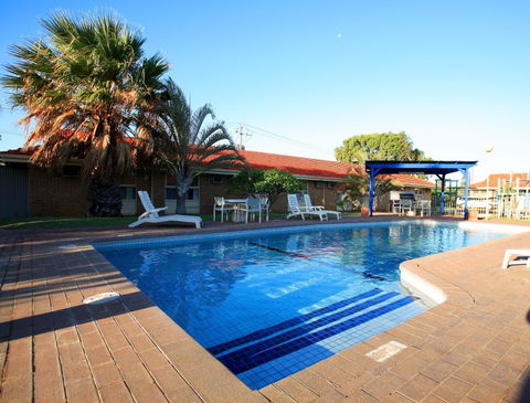 Best Western Hospitality Inn Carnarvon - C Tourism 0