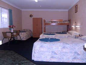 Whitsunday Palms Motel - C Tourism 2