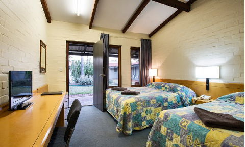 Wintersun Hotel Motel - C Tourism 1