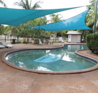 Palm Grove Caravan Resort - C Tourism