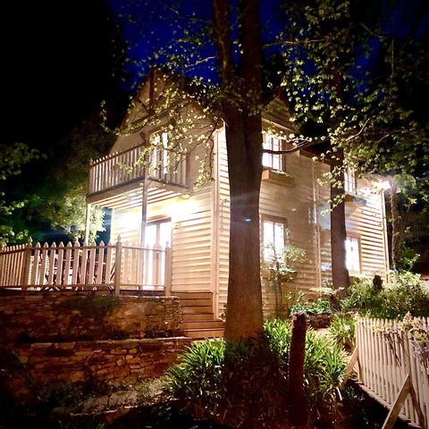 Aldgate Creek Cottage Bed & Breakfast - C Tourism 1