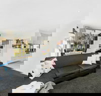 Canberra Furnished Accommodation - C Tourism