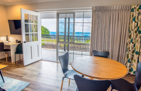 Clouds Montville - C Tourism 1