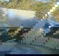 Country Pleasures Bed and Breakfast - C Tourism