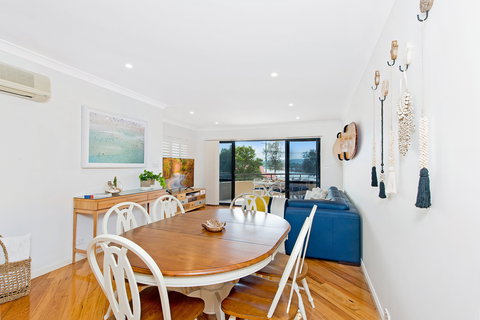 Dolphin Cove  North Haven - C Tourism 1