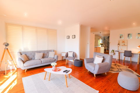 Pacific Beachhouse - C Tourism 1