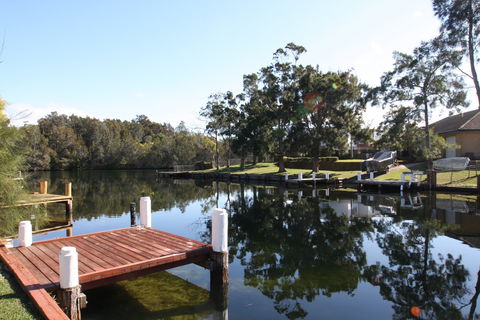 Paradise On The Water - C Tourism 0