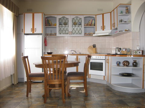 Peel Cottage - C Tourism 2