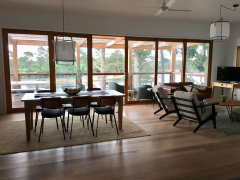 The Lakehouse Beechworth - C Tourism 2