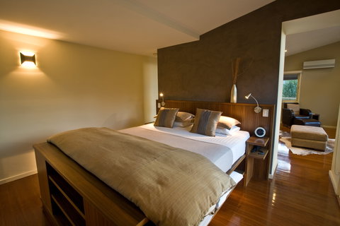 The Buckland  Studios - C Tourism 1