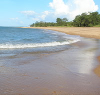 Wagait Beach Holiday Houses - C Tourism