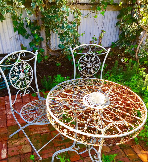 3 Divas Accommodation - The Moscato Cottage - C Tourism 2