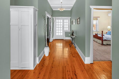 Adelaide Style Accommodation-City And Beach Luxury Home - C Tourism 1